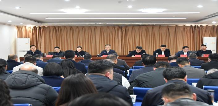 我区召开群众身边不正之风和腐败问题集中整治总结暨2026年动员部署会议